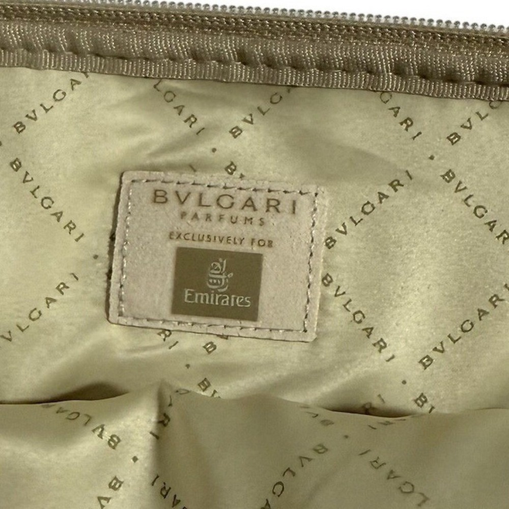 Bvlgari Women's Cosmetic Pouch Gold One Size Makeup Travel Bag Organizer Zip New - Picture 2 of 8